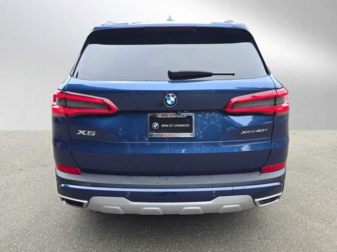 Used 2019 BMW X5 xDrive40i w/ Premium Package 2 AWD/4WD image 4