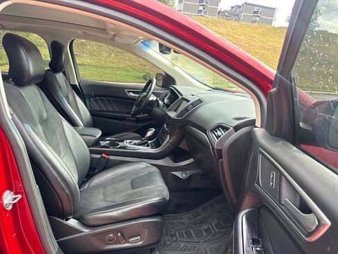 Used 2015 Ford Edge Sport w/ Equipment Group 401A AWD/4WD image 28