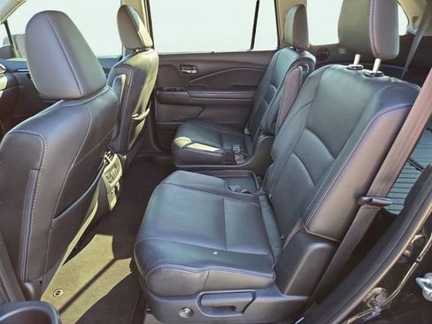 Used 2021 Honda Pilot Elite image 18