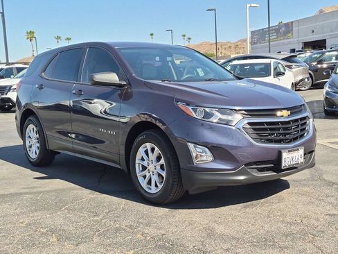 Used 2019 Chevrolet Equinox LS FWD image 6
