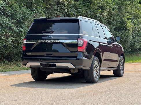 Used 2018 Ford Expedition Limited AWD/4WD image 5