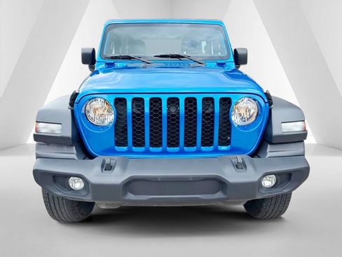 Used 2024 Jeep Wrangler Sport AWD/4WD image 2