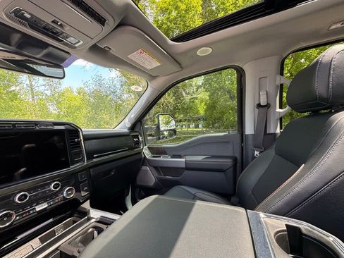 Used 2023 Ford F350 Lariat w/ Lariat Ultimate Package AWD/4WD image 24