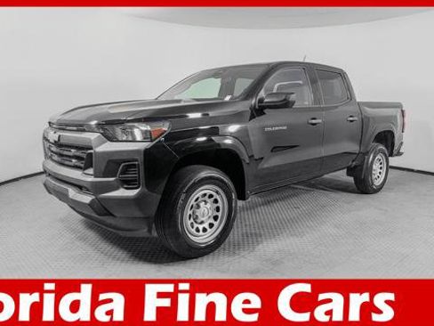 Used 2023 Chevrolet Colorado W/T RWD image 1