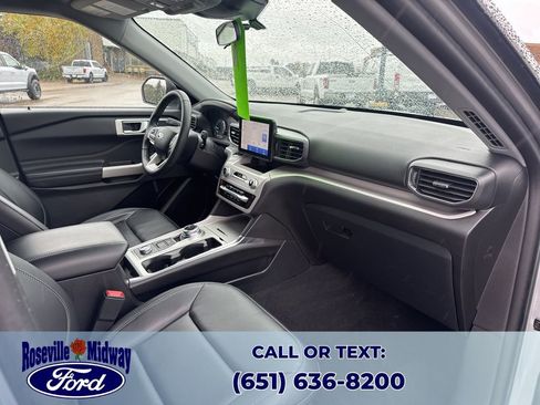 Used 2023 Ford Explorer XLT w/ Equipment Group 202A image 39
