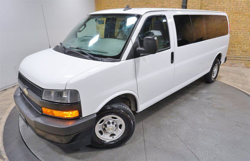 Used 2020 Chevrolet Express 3500 LS RWD image 2