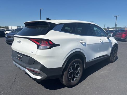 Certified 2025 Kia Sportage LX AWD/4WD image 2