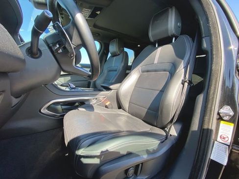 Used 2024 Jaguar F-PACE R-Dynamic S image 20