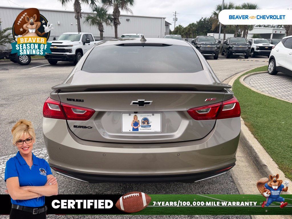 Used 2025 Chevrolet Malibu RS FWD image 5