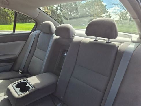Used 2012 Honda Accord LX image 38