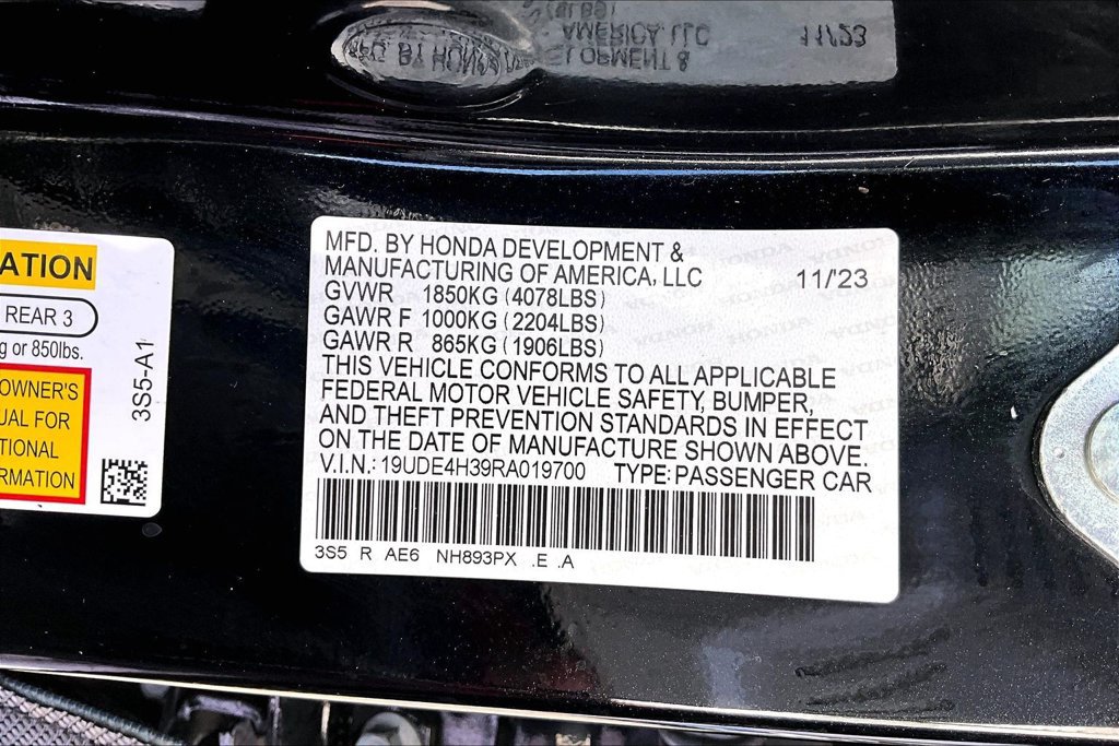 Used 2024 Acura Integra A-Spec FWD image 43