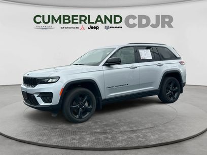 Used 2023 Jeep Grand Cherokee Altitude