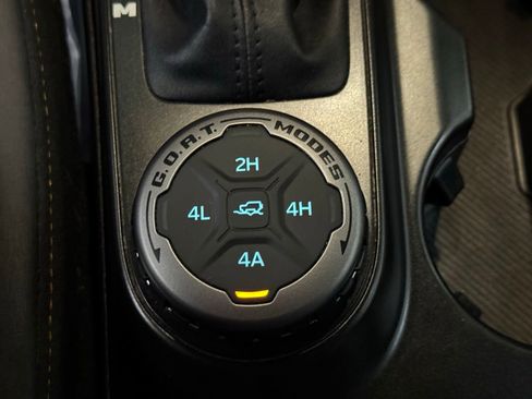 Used 2022 Ford Bronco Badlands w/ Sasquatch Package image 27