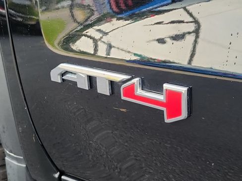 Used 2023 GMC Sierra 1500 AT4 w/ Technology Package AWD/4WD image 27
