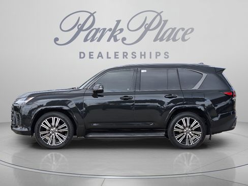 New 2026 Lexus LX 700h Luxury AWD/4WD image 2