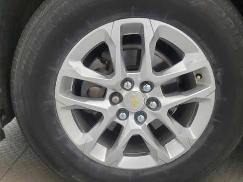 Used 2019 Chevrolet Traverse LT FWD image 31