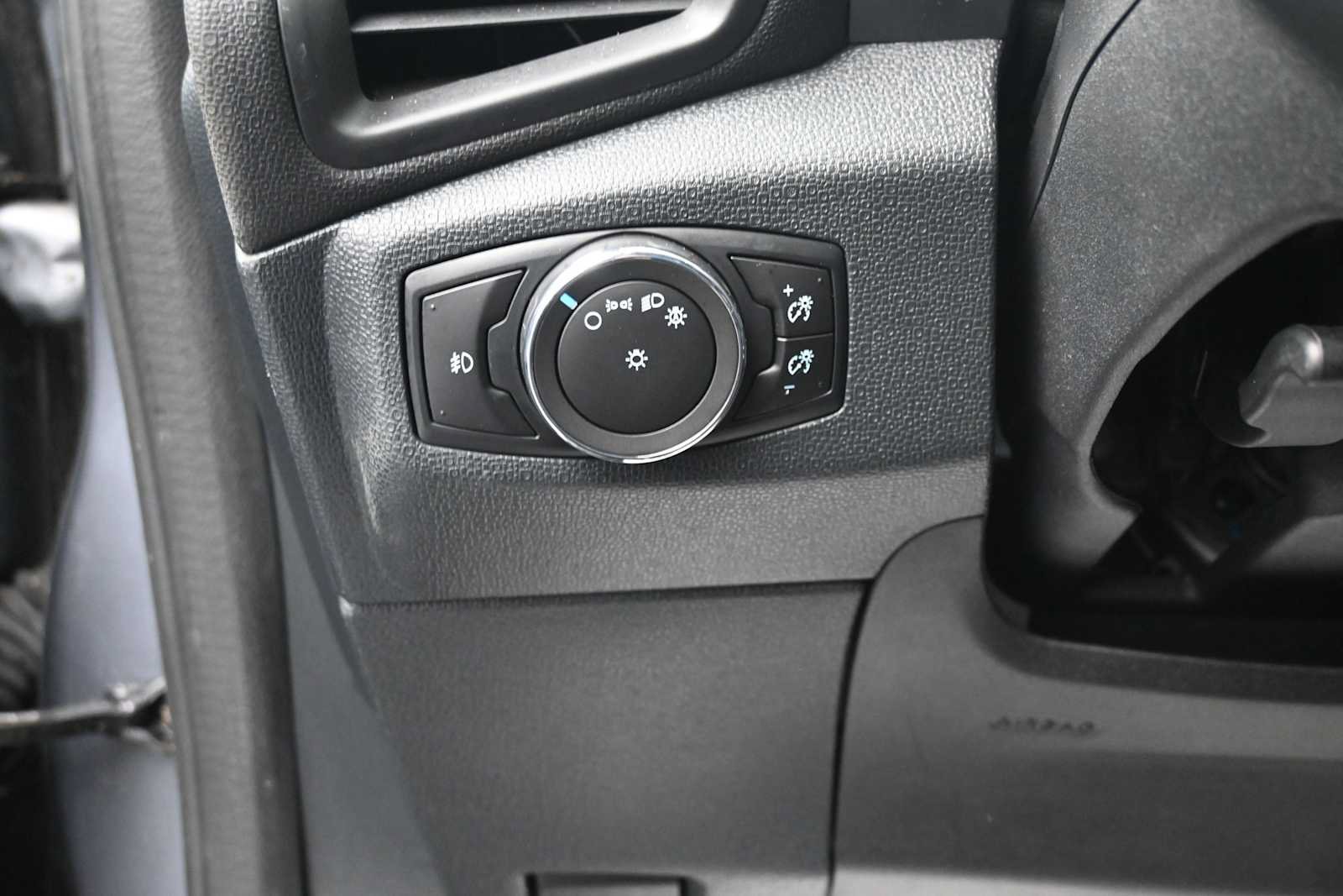 Used 2018 Ford EcoSport SE AWD/4WD image 9