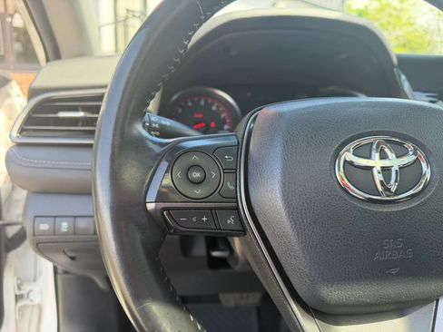 Used 2021 Toyota Camry XSE image 14