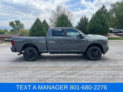 New 2026 RAM 3500 Laramie AWD/4WD image 6