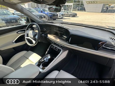 Certified 2025 Audi Q5 Premium w/ Premium Plus AWD/4WD image 27