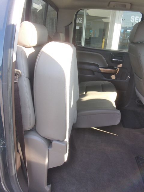 Used 2017 Chevrolet Silverado 1500 LTZ w/ Sport Package AWD/4WD image 28