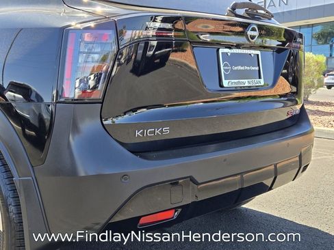 Used 2025 Nissan Kicks SR AWD/4WD image 5