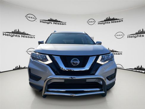 Used 2020 Nissan Rogue S w/ Special Edition Package image 2