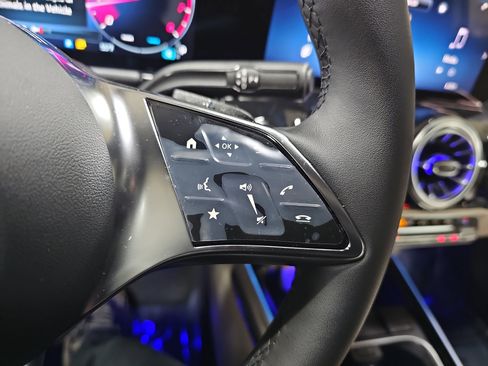 New 2026 Mercedes-Benz GLA 250 GLA 250 image 18