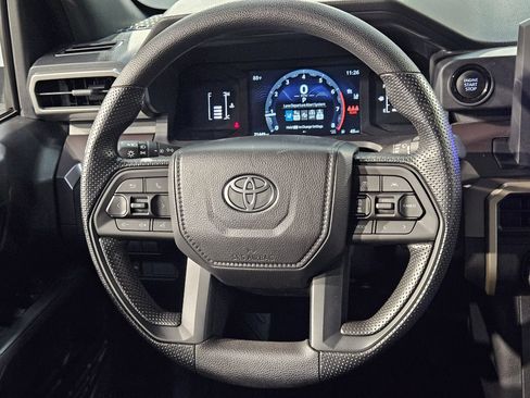 Certified 2025 Toyota Tacoma SR5 AWD/4WD image 25