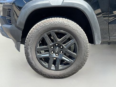 Used 2025 Chevrolet Colorado Trail Boss image 30