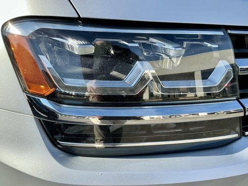 Used 2019 Volkswagen Atlas SEL image 8