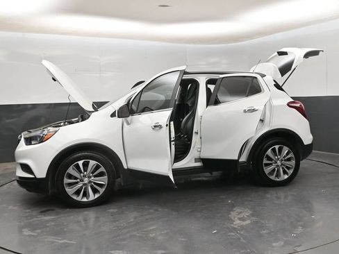 Used 2020 Buick Encore Preferred FWD image 29