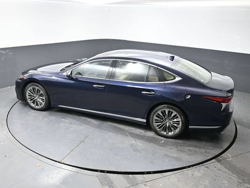 Used 2018 Lexus LS 500 AWD w/ Interior Upgrade Package image 40