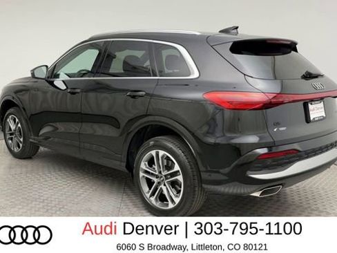 Used 2025 Audi Q5 Premium w/ Convenience Package AWD/4WD image 4