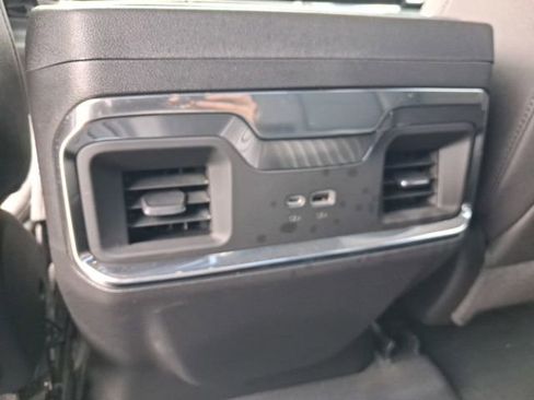 Used 2023 GMC Sierra 1500 SLT w/ SLT Convenience Package AWD/4WD image 24