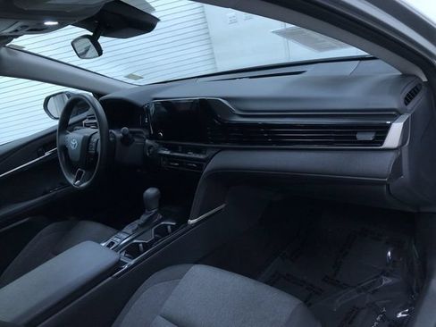 Used 2026 Toyota Camry LE FWD image 24