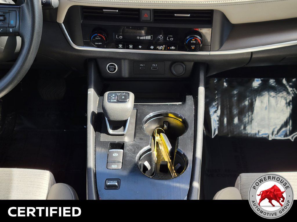Used 2023 Nissan Rogue SV FWD image 23