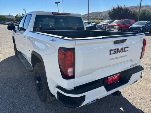 New 2026 GMC Sierra 1500 Elevation w/ Elevation Premium Package image 8