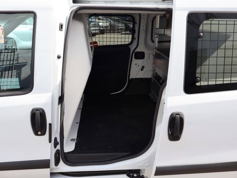 Used 2021 RAM ProMaster City Tradesman SLT w/ Window Group 05 FWD image 29
