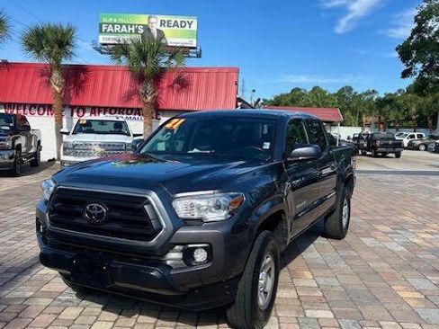 Used 2021 Toyota Tacoma SR5 RWD image 4
