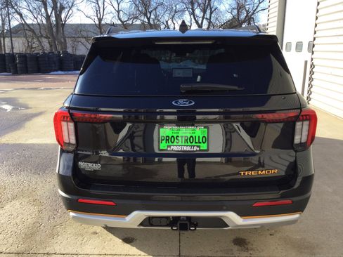 New 2026 Ford Explorer Tremor w/ Tremor Convenience Package image 4