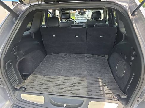 Used 2018 Jeep Grand Cherokee High Altitude AWD/4WD image 13