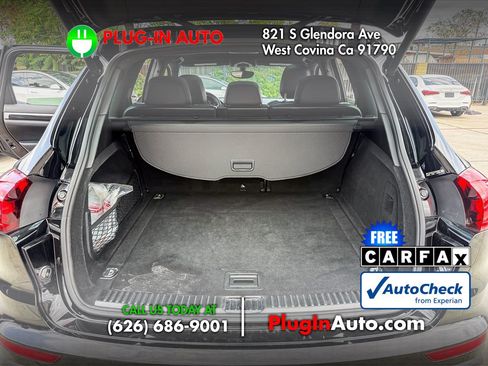 Used 2016 Porsche Cayenne AWD/4WD image 11