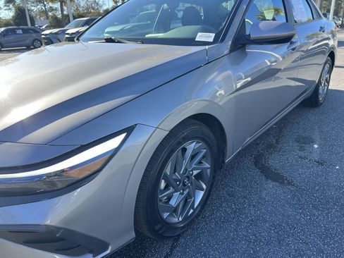 Used 2024 Hyundai Elantra SEL image 6