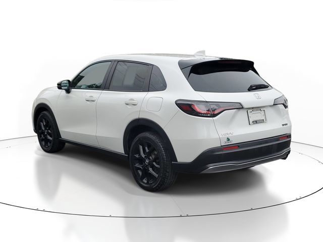 Used 2024 Honda HR-V Sport image 3