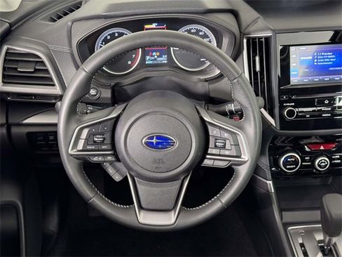 Used 2023 Subaru Forester Premium image 20