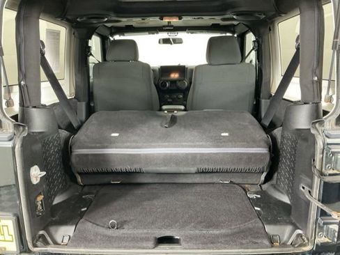 Used 2012 Jeep Wrangler Sport image 21