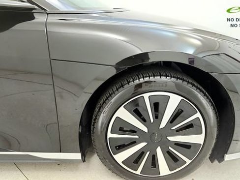 Used 2025 Lucid Air Pure RWD image 21