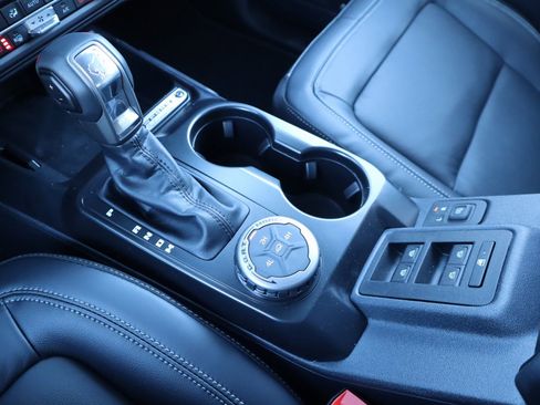 New 2025 Ford Bronco Outer Banks image 9