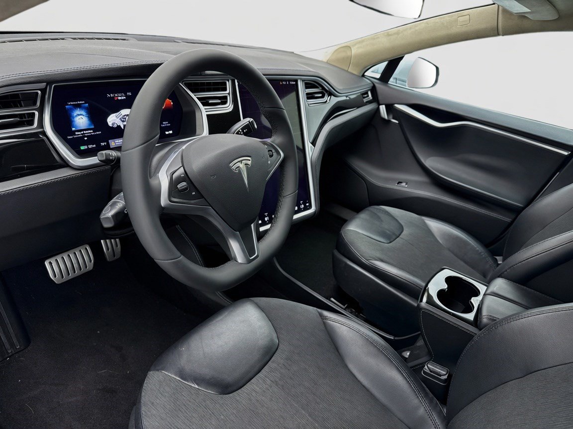 Used 2014 Tesla Model S P85 RWD image 7